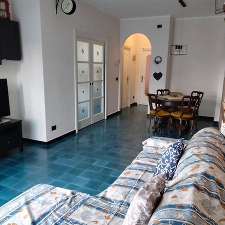 Appartamento Casa Di Zuzzi Recco Esterno foto