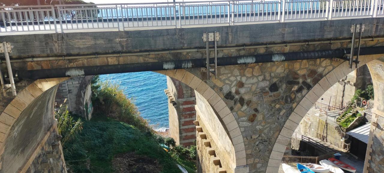 Appartamento Casa Di Zuzzi Recco Esterno foto